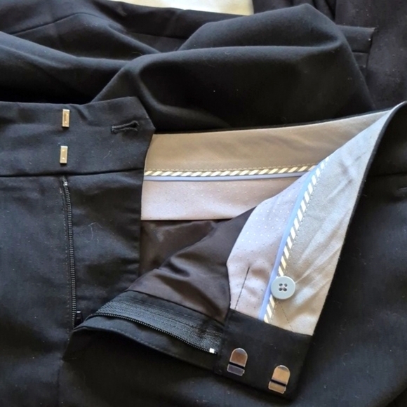 Banana Republic Martin Fit Lightweight Stretch Wool Trouser Pants Black, Size 14 - Picture 10 of 12